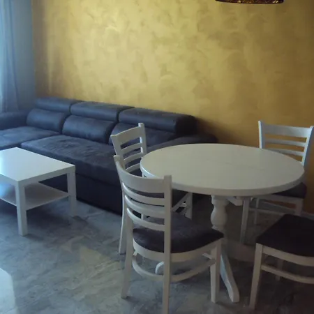 13 Apartmán *