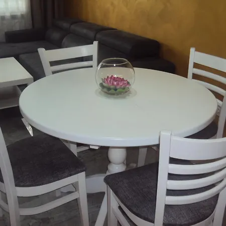 13 Apartment